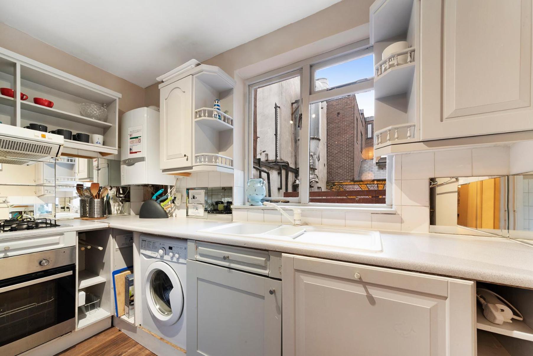 Appartement Modernised 1 And 2 Bedrooms Option Terrace And Balcony High Street Londres
